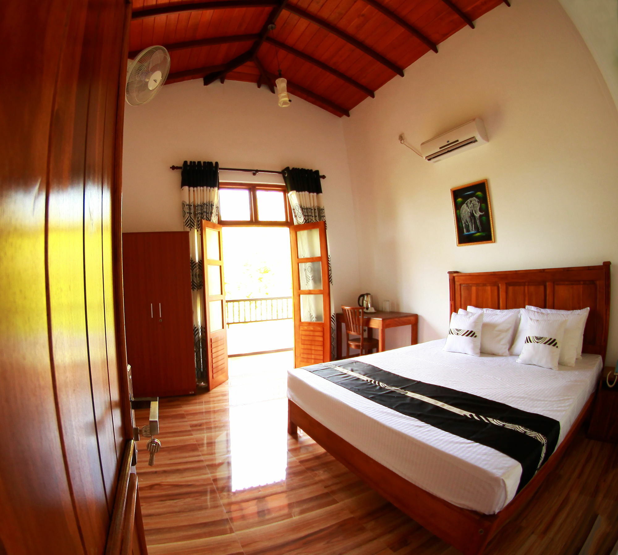 Grand Residence Tangalle Exterior photo